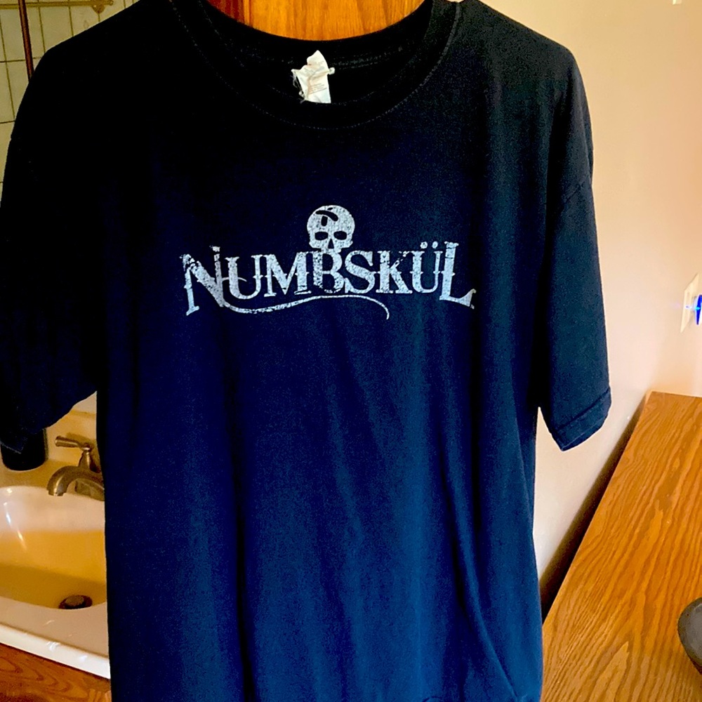 Mens Numbskul t shirt